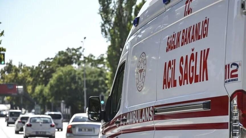 1 student killed, 7 injured in Istanbul school stabbing