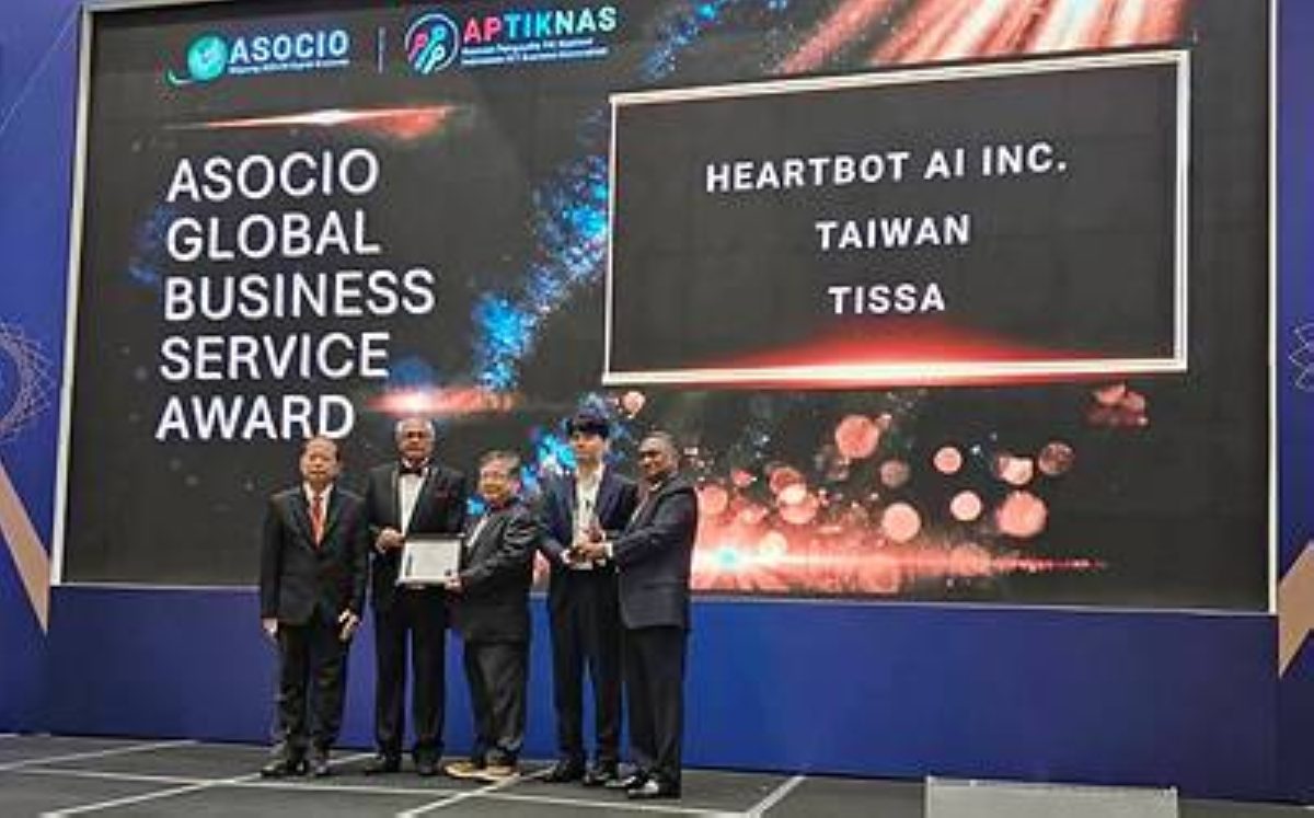 AnyInsight.ai Wins ASOCIO Global Business Service Award