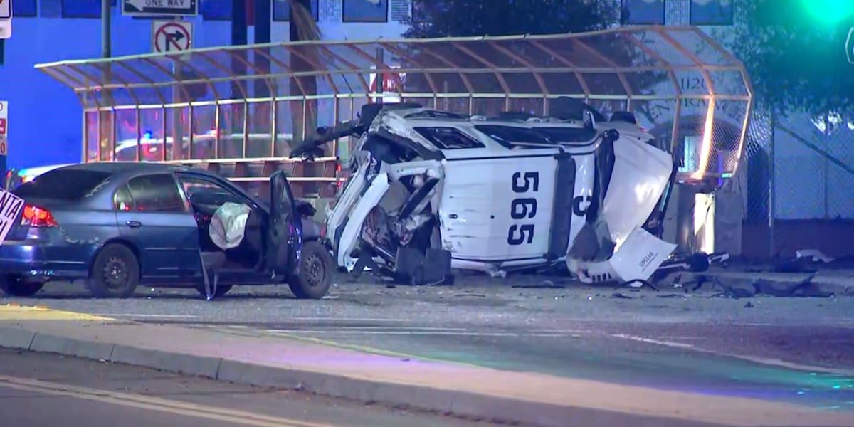 Phoenix approves settlement in 2025 police crash that left man seriously injured