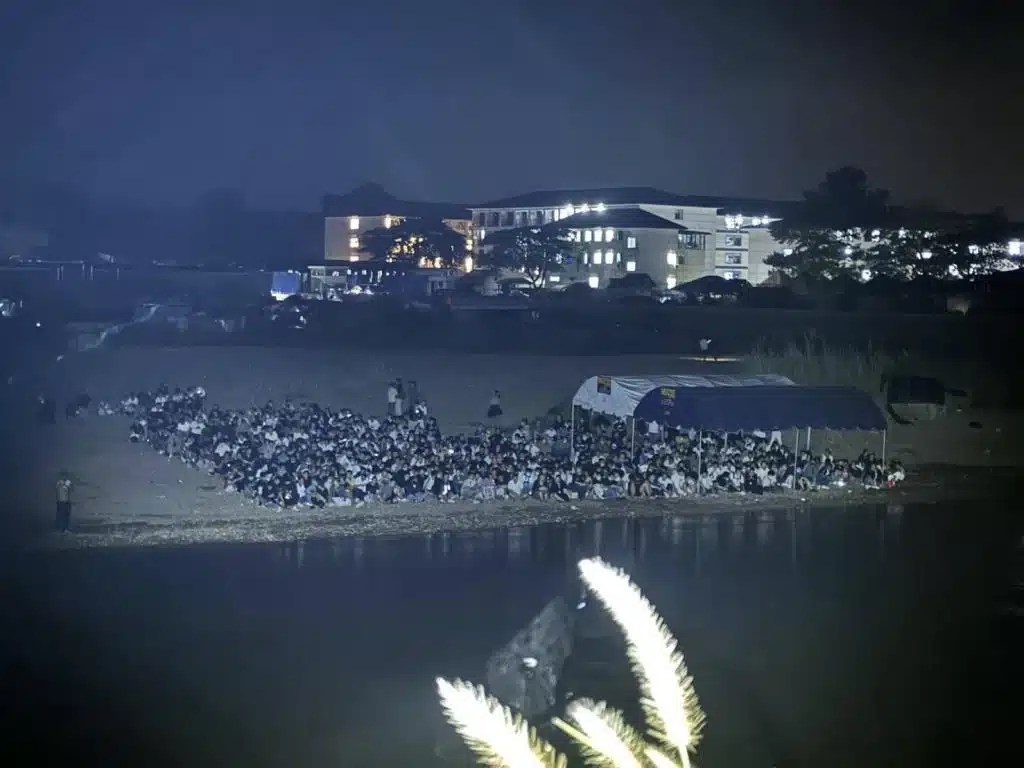 Mae Sot Prepares for Thousands of Foreigners Crossing Moei River