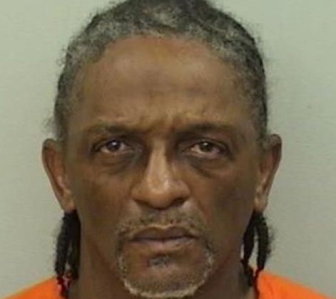 Texas homicide suspect arrested after shooting at deputies in Vinton