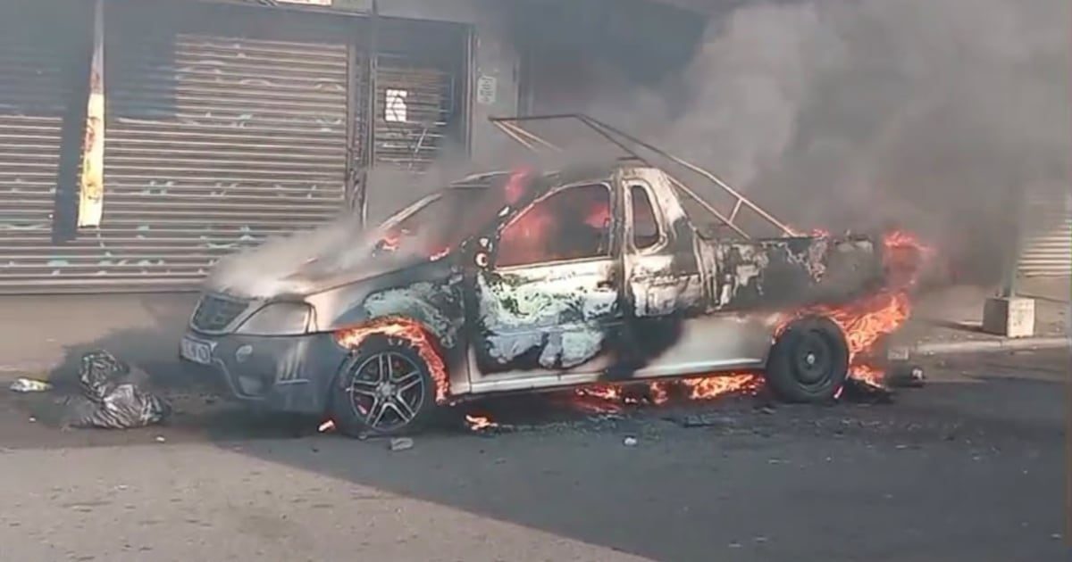 WATCH | Fiery protests in Durban CBD sparked by alleged revenge attack, police stretched