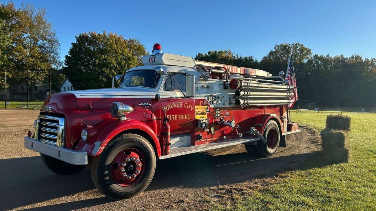 Walker invites residents to open interviews for fire chief finalists