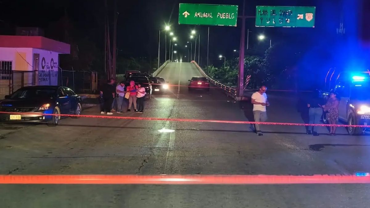 Unresponsive driver found dead behind wheel running errand at Akumal store