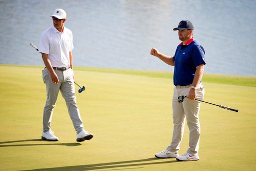 Adam Scott, Justin Thomas move into contention at the PGA Tour's Japan event