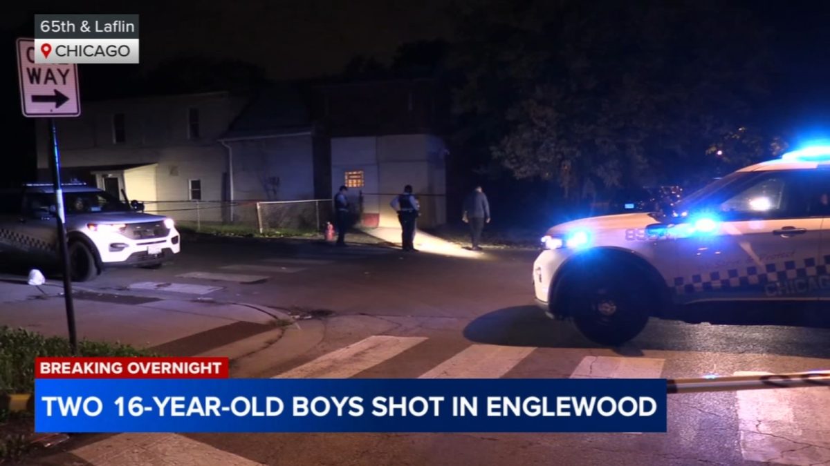 Suspect on motorcycle shoots 2 teens in Englewood, Chicago police say