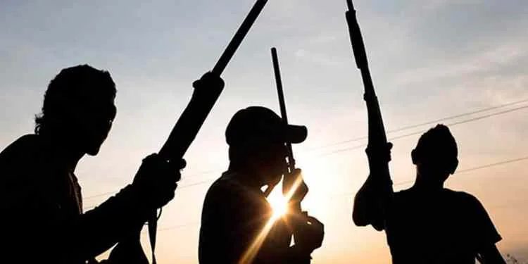 Suspected gunmen kill three at Plateau mining site