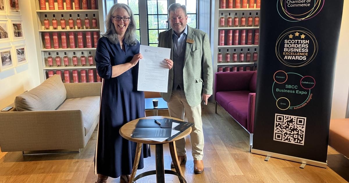 Borders directors and businesses toast new partnership