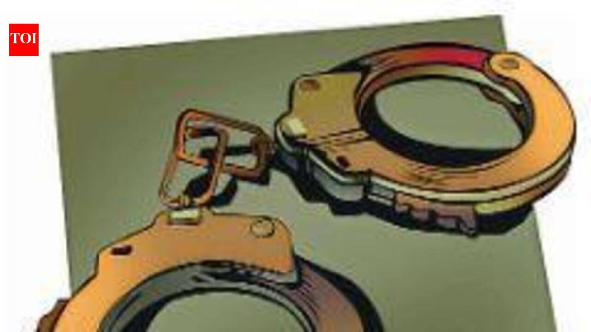 Wanted criminal held in trader murder case