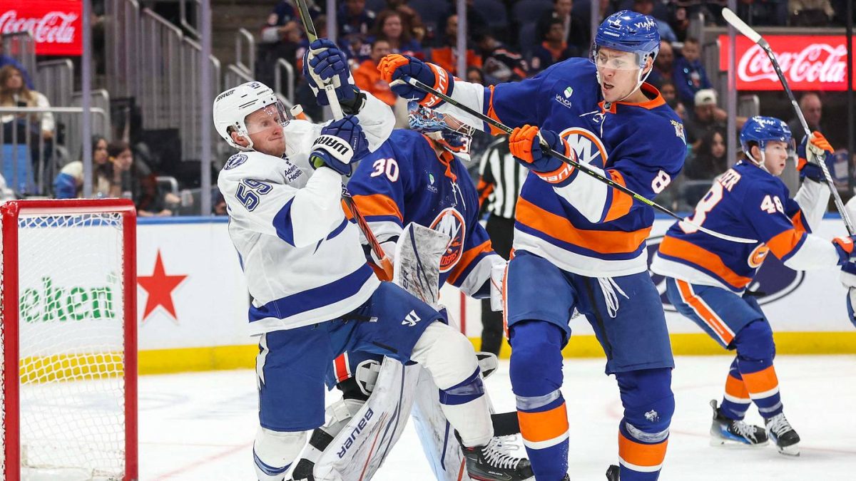 NY Islanders rally falls short as familiar flaw proves costly against Lightning