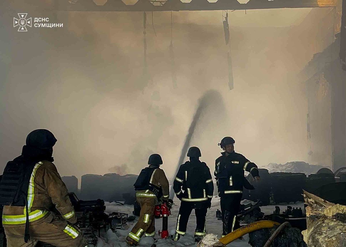 Strikes Hit Sloviansk High-Rises and Sumy Ambulance, Injuring 9
