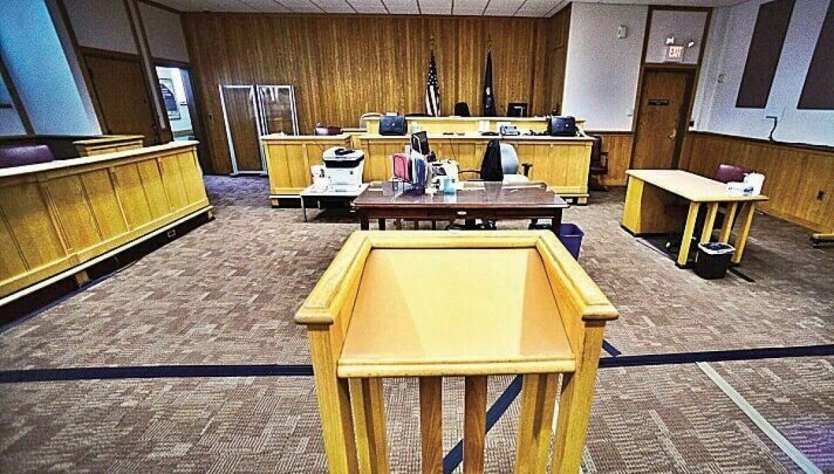 Judge sets $2,500 bond for Weathersfield man facing assault, firearm charges