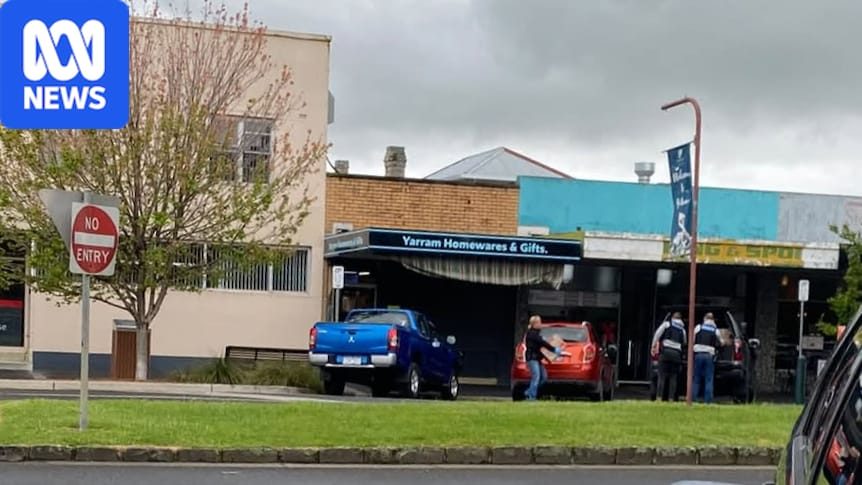 Police close first suspected illicit tobacco stores under Victoria's new powers