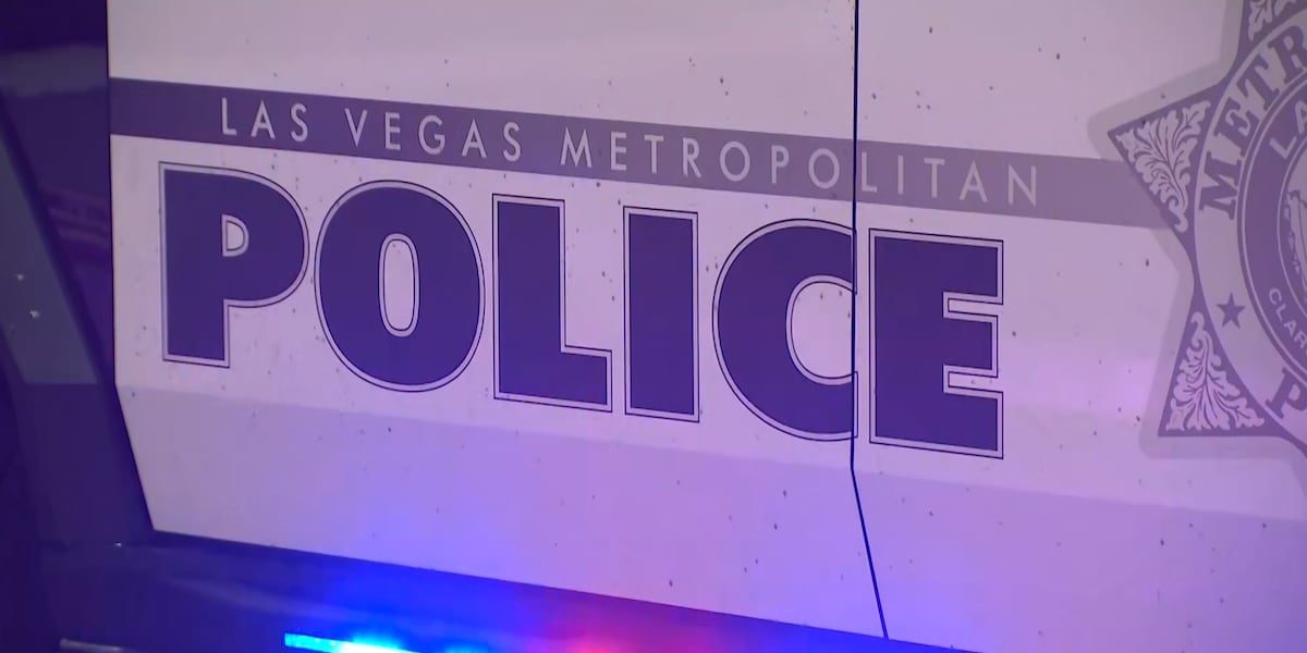 Person found dead on Las Vegas Boulevard near Flamingo Road
