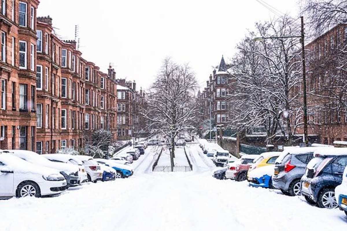UK weather maps name date temperatures plunge to brutal -4C