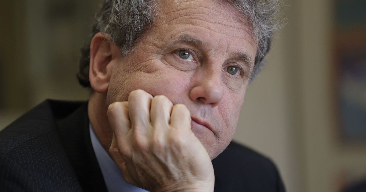 Sherrod Brown Once Argued That American POWs in Vietnam Shouldn't Be Released