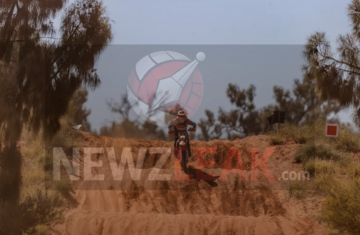 BREAKING: Mick Andrews Completes First Finke, Immediately Announces Retirement... For At Least Until Next Year